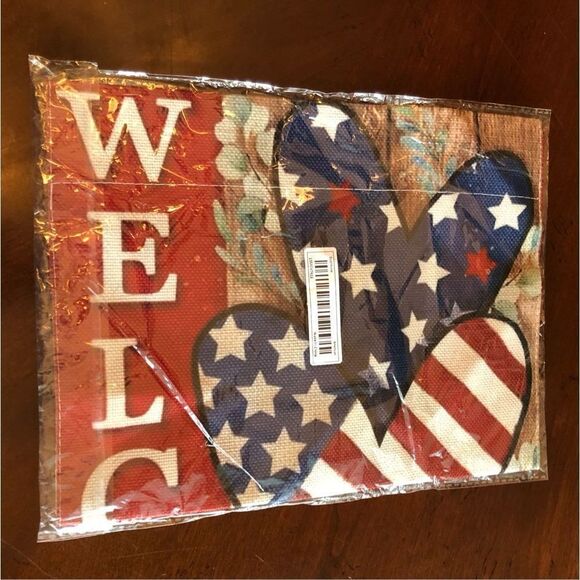 CROWNED BEAUTY - NWT - Patriotic Double-Sided Garden Flag. Stand not Included. - Picture 6 of 8